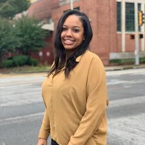 Meet your Posher, Erica